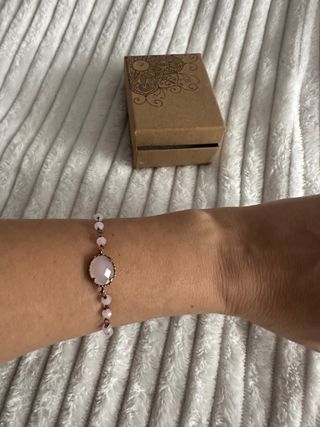 Pulseira Rosa e Dourada com Pedra