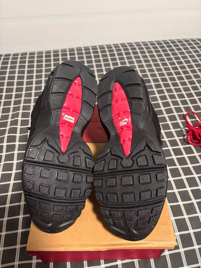 Nike Air Max  x Levi's Negro