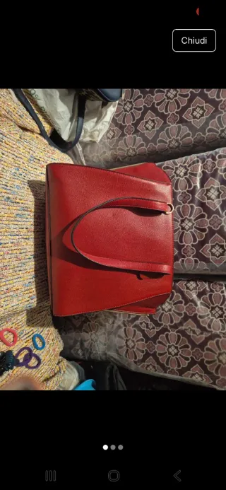 Borsa rossa in pelle