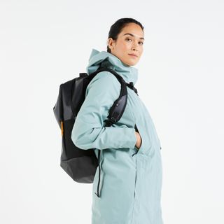 Mochila impermeable perlante náutica 25 litros negro