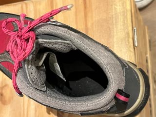 Scarponcini Quechua trekking taglia 39