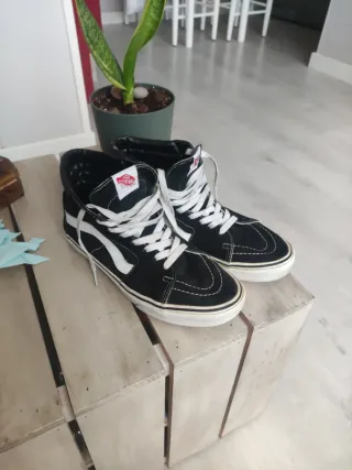 Zapatillas Vans SK8 Hi Negras Talla 41