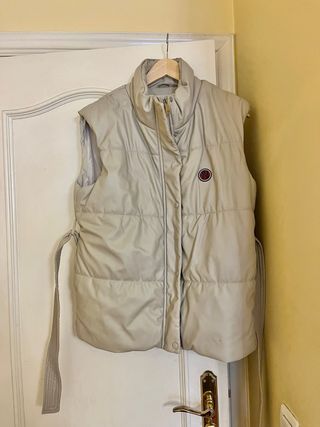 Chaleco CH acolchado beige