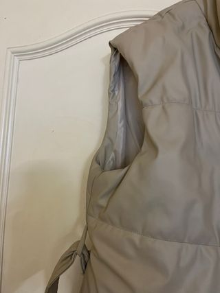 Chaleco CH acolchado beige