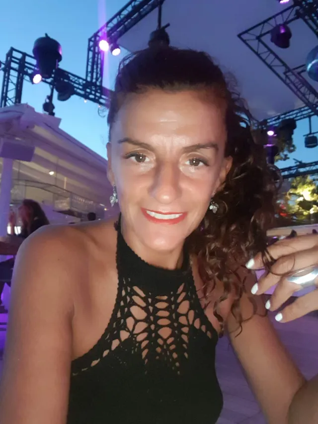 Top negro crochet halter