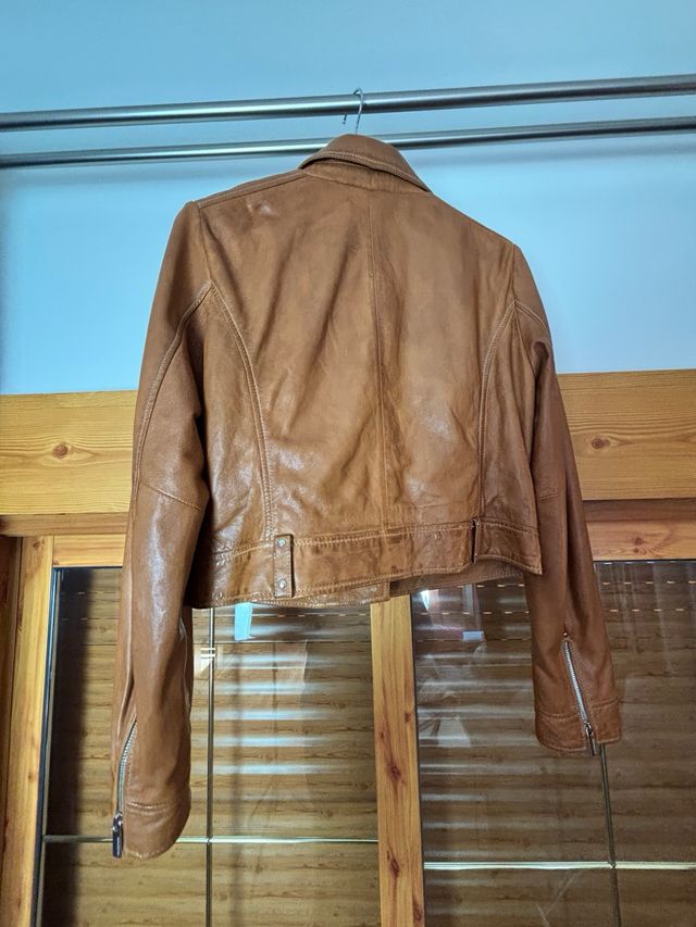 Chaqueta de piel auténtica Milestone en color came