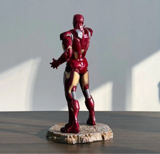 Statua Iron Man 22 cm in PVC – Nuova