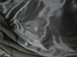 Falda de punto negra