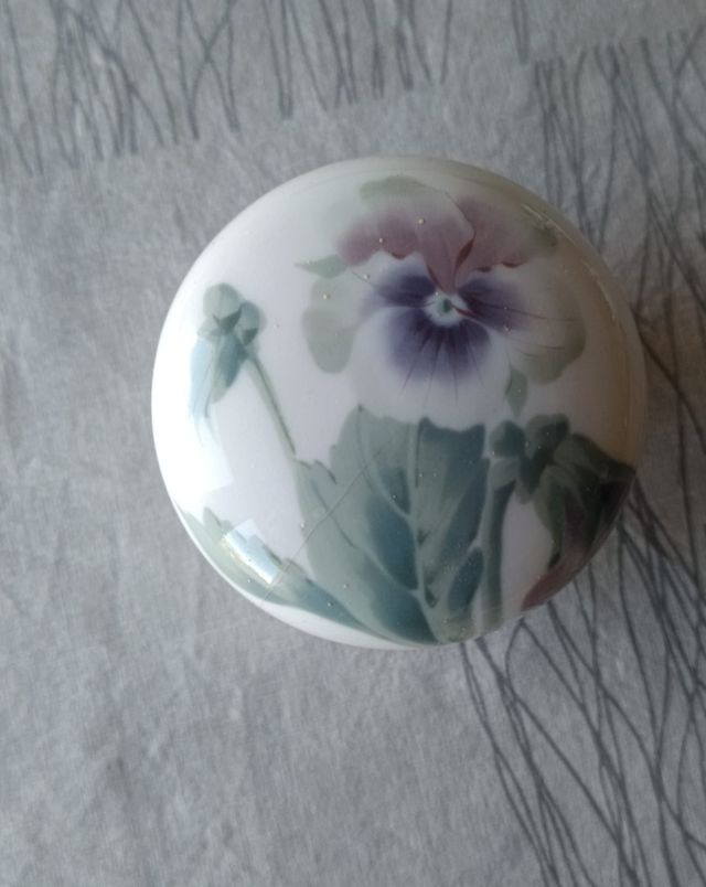 Caja de porcelana Rörstrand siglo XX