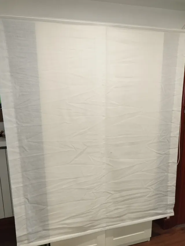 Estores blancos de tela