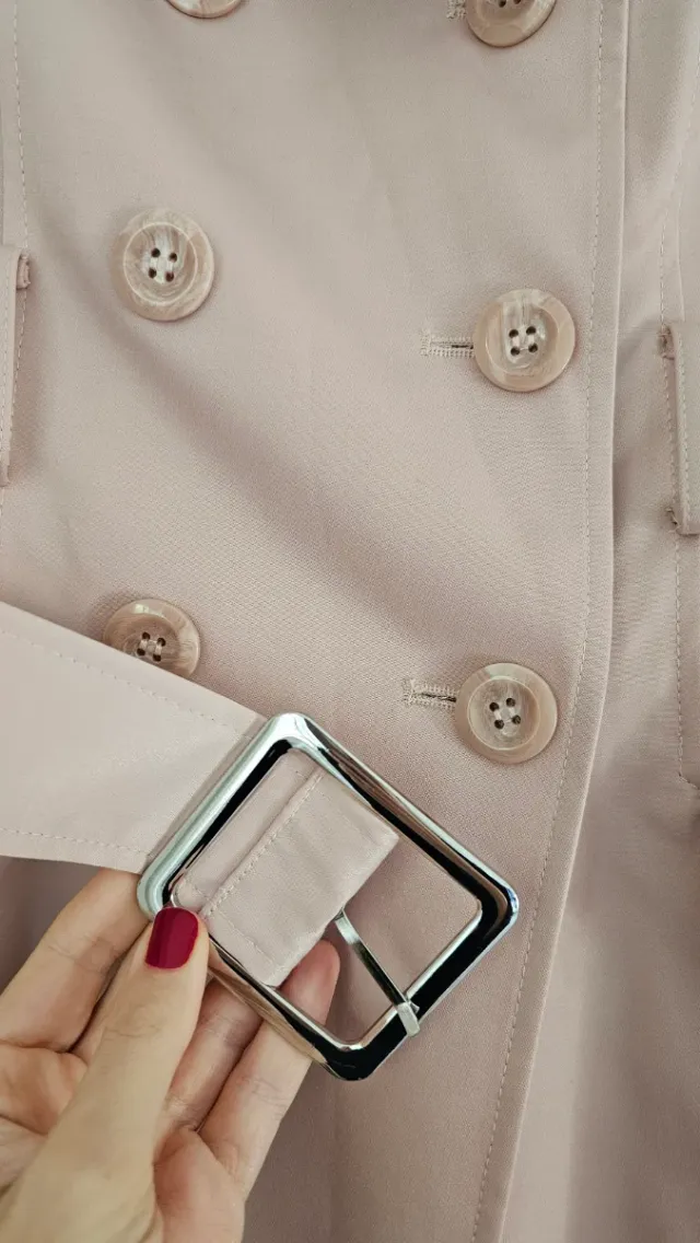 Gabardina Bebe rosa claro