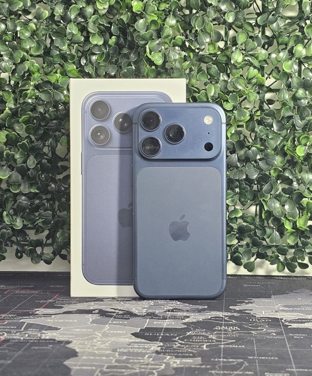 iPhone 17 Pro 256GB Azul COMO NUEVO