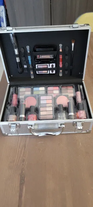 Maletín de maquillaje