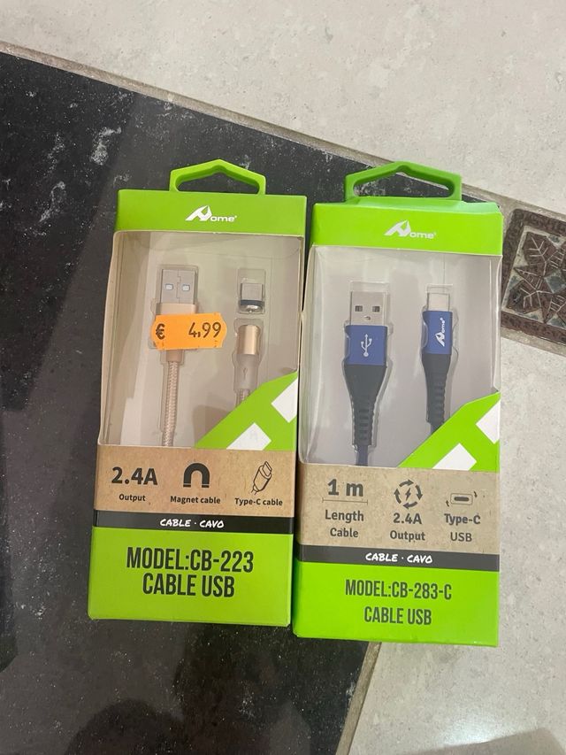 Carregador Tipo C e iPhone