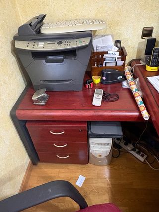 Muebles de oficina y sillas