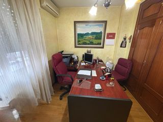 Muebles de oficina y sillas