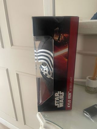 Máscara Star Wars Kylo Ren LED Deco Light. estreno