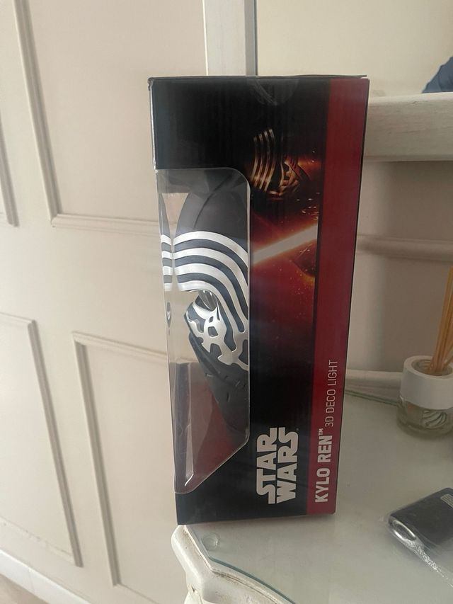 Máscara Star Wars Kylo Ren LED Deco Light. estreno