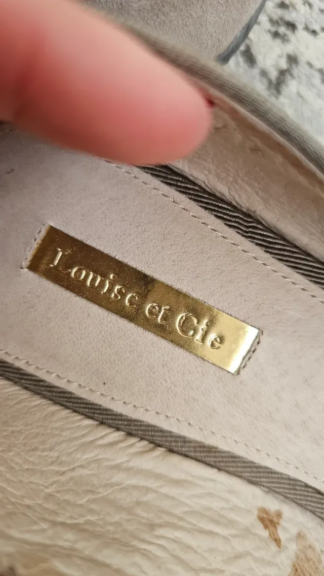 Mocasines Louise et Cie ante pompón