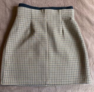 Falda Zara Talla S Cuadros Beige Marrón