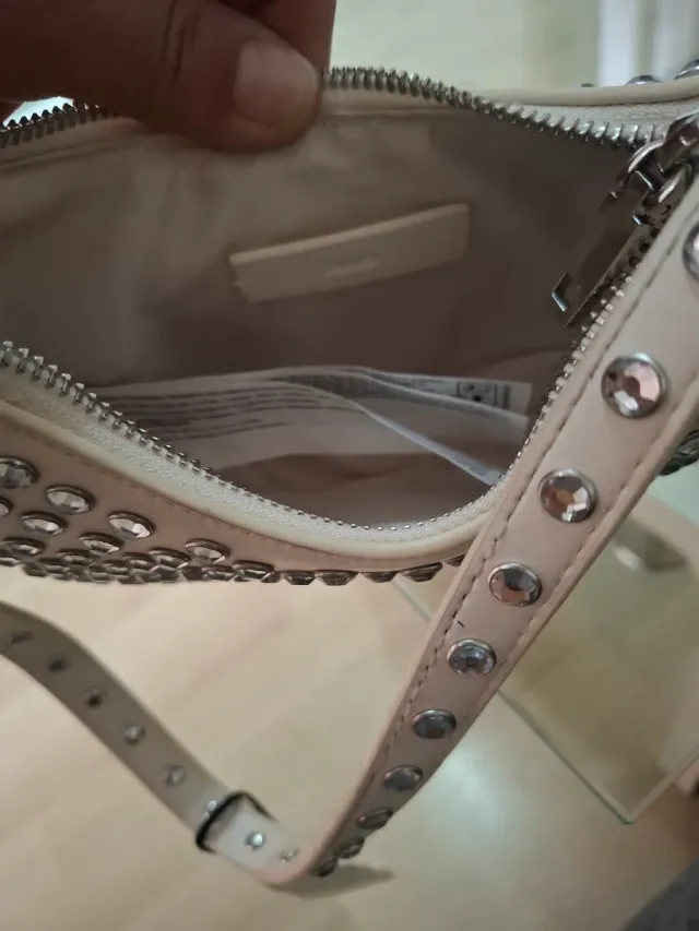 Bolso Mango blanco con pedrería