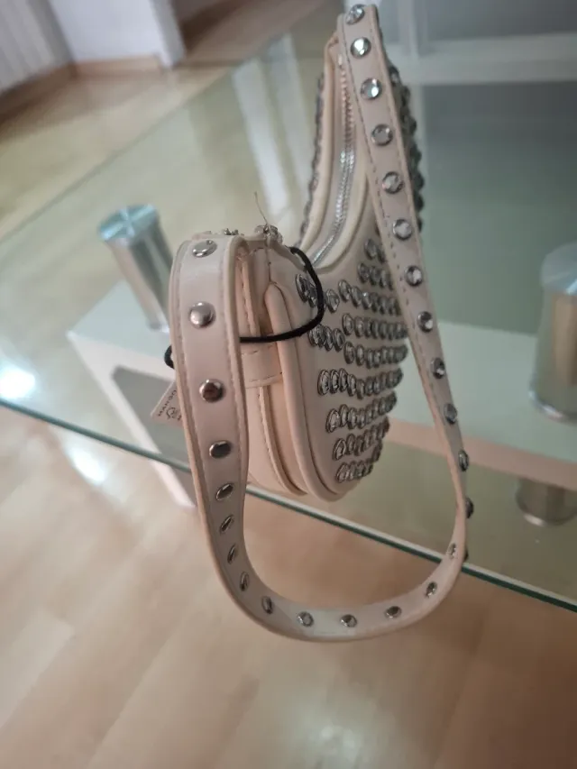 Bolso Mango blanco con pedrería