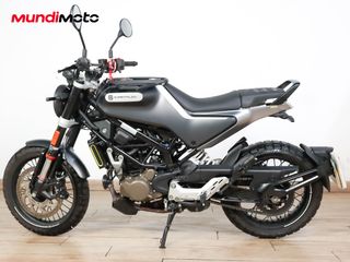 HUSQVARNA SVARTPILEN 125 ABS