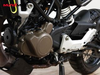 HUSQVARNA SVARTPILEN 125 ABS