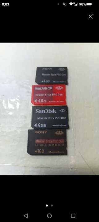 Carcase metalliche + 45 gb memory stick 11 scheda