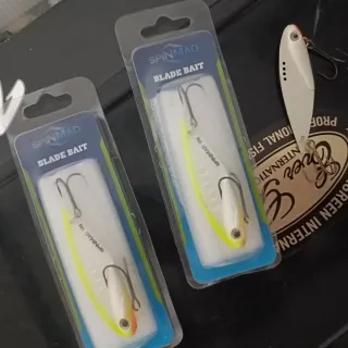 Cuchara pesca SpinMad Blade Bait 18g.
