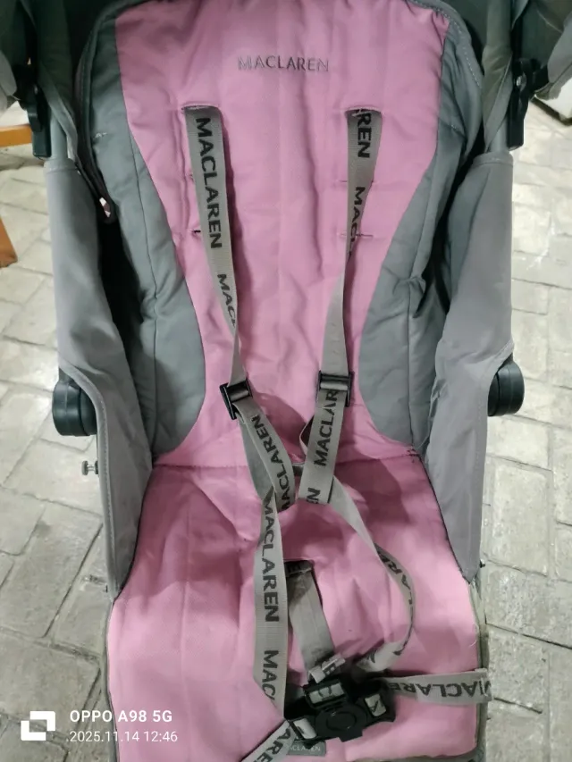 Silla de paseo McLaren rosa y gris