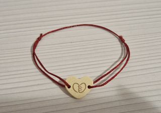 BrBracciale cuore con filo regolabile nuovoacciale