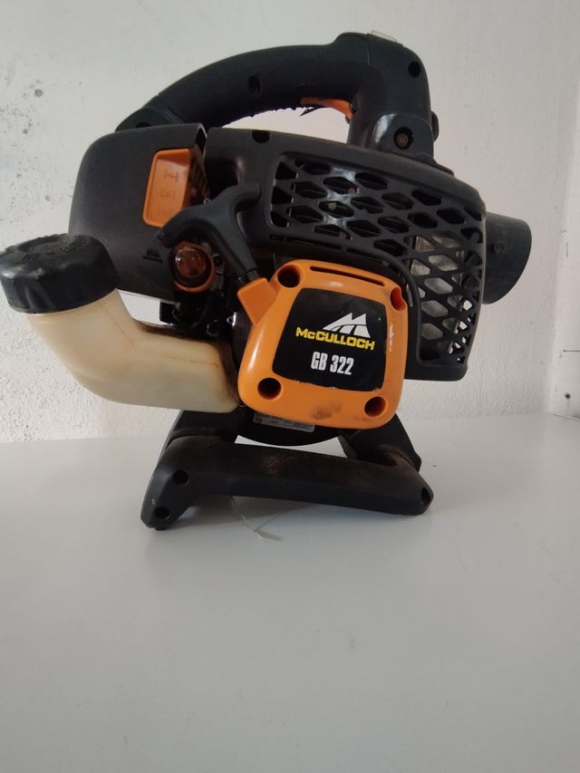 Soplador McCulloch GB 322