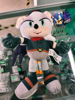 Peluche Sonic Prime NYC Rebel Rouge 32cm