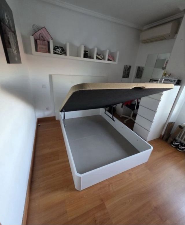 Canapé ribaltabile bianco e beige