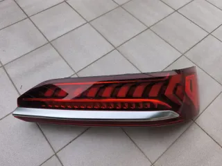 Faro trasero Audi Q7 4M0.945.076