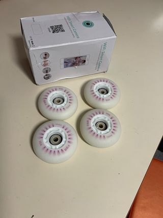 Ruedas Patines 72mm 90A y Cámara WiFi