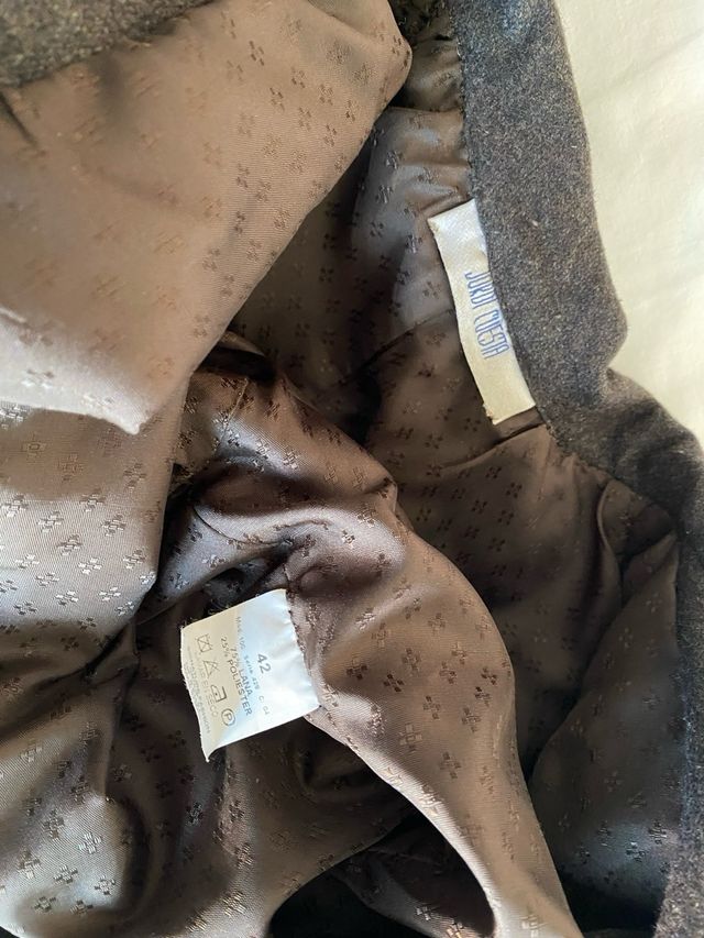 Traje de lana marrón chocolate