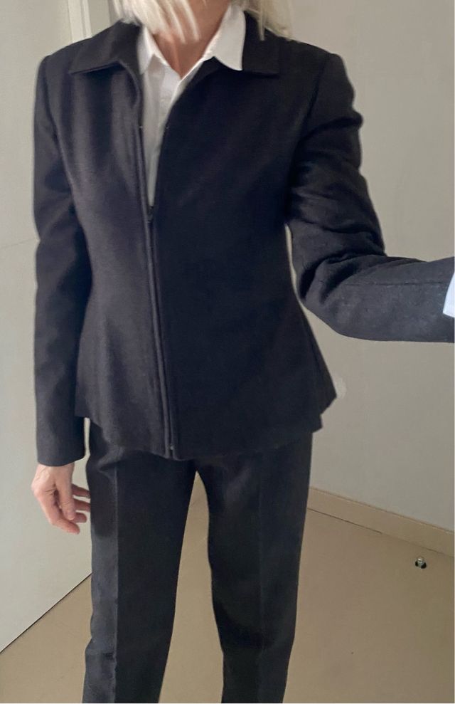 Traje de lana marrón chocolate