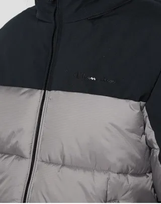 Cazadora Champion Talla XL Negra y Gris