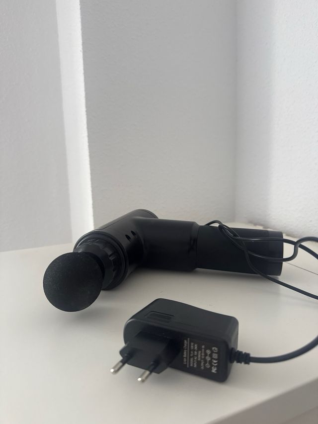 Pistola Masajeador Muscular Negra