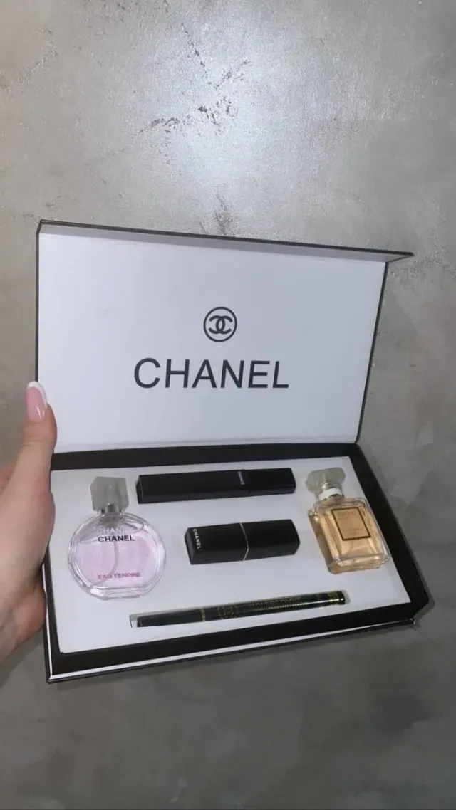 Set regalo Chanel
