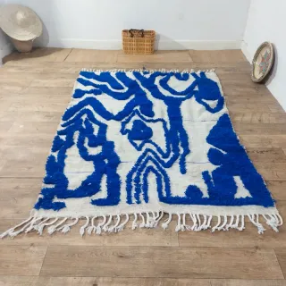 Alfombra de lana beige y azul