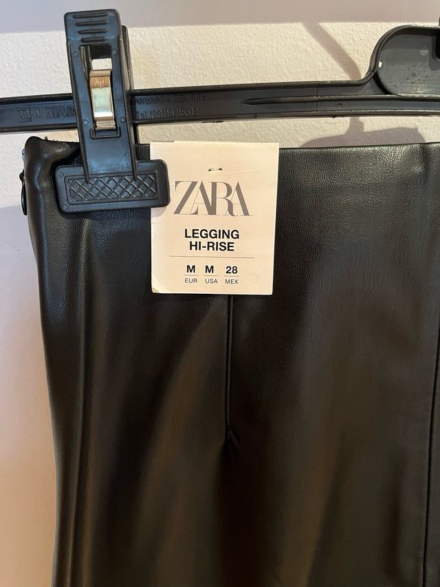 Leggings efecto piel Zara Talla M