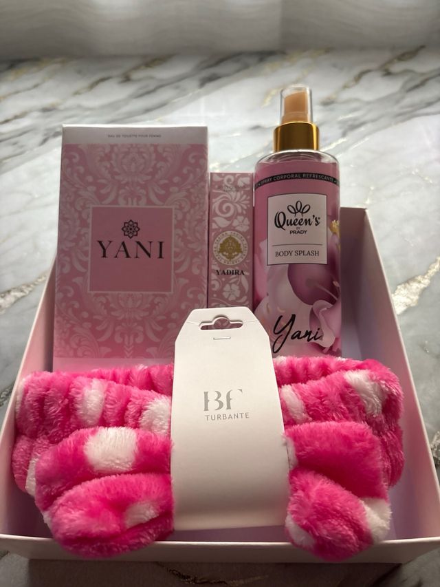 Pack Regalo Perfume YANI y Body Splash Queen's Pra