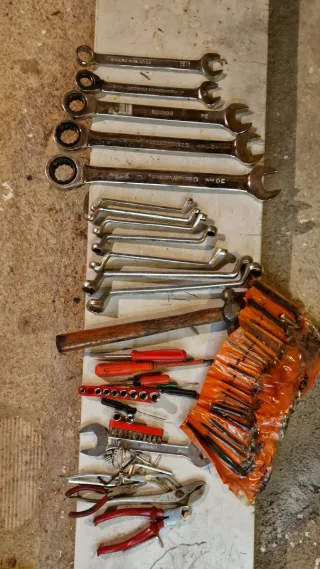 Lote de herramientas varias