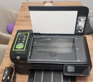 Impresora HP 7500A Multifunción Negra.