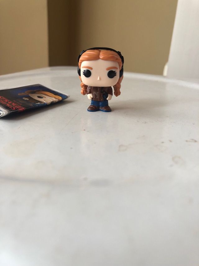 Figura Stranger Things de Kinder Joy