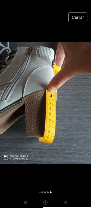 Botines de tacón grises