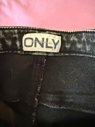 Pantalón vaquero ONLY gris